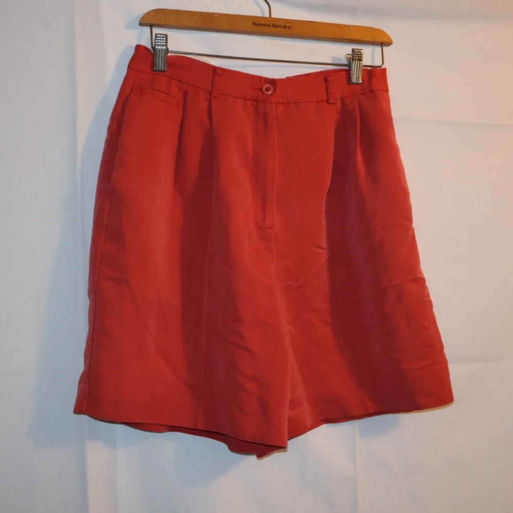 Cutter & Buck Bright Orange Shorts Size 10 - Picture 2 of 7